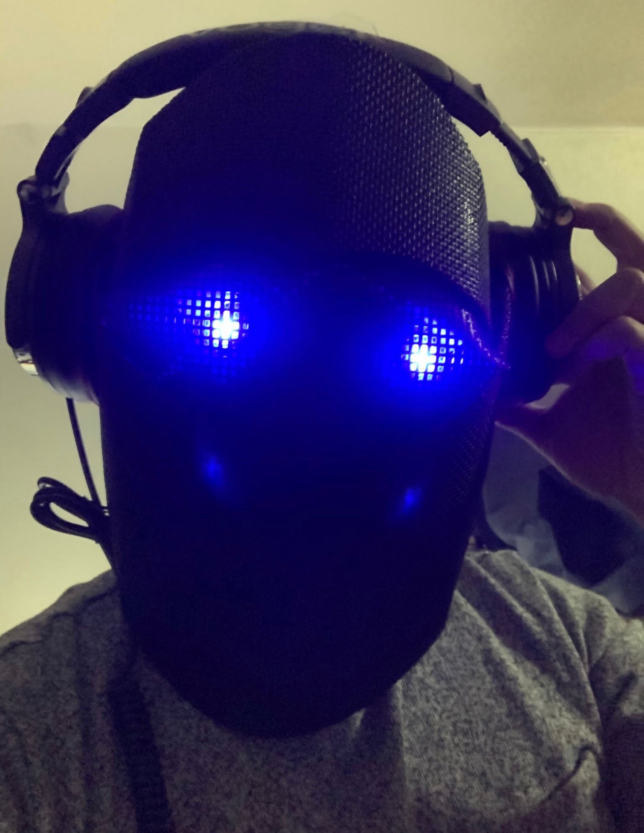 Custom DJ Mask HUBOPTIC® Distortion Streamer Sound Reactive FX Gigs Props Stage Mask  ledmask30001